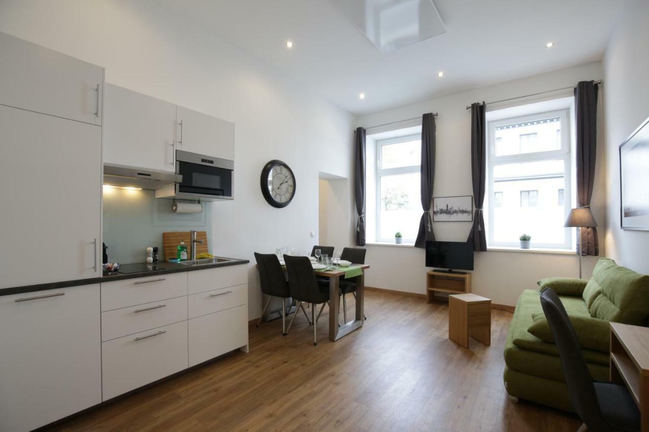 Vienna Gold Apartments - Contactless Check In ภายนอก รูปภาพ