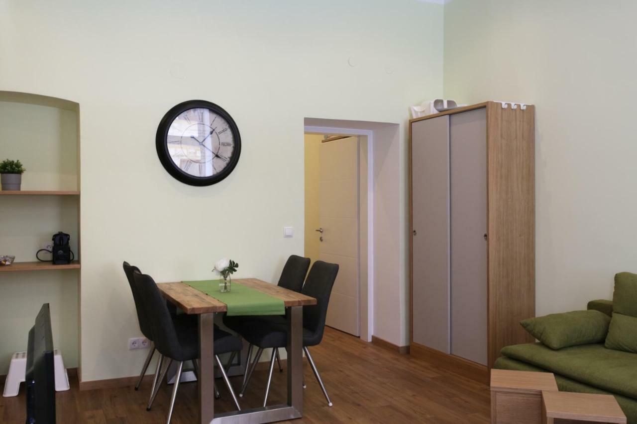 Vienna Gold Apartments - Contactless Check In ภายนอก รูปภาพ