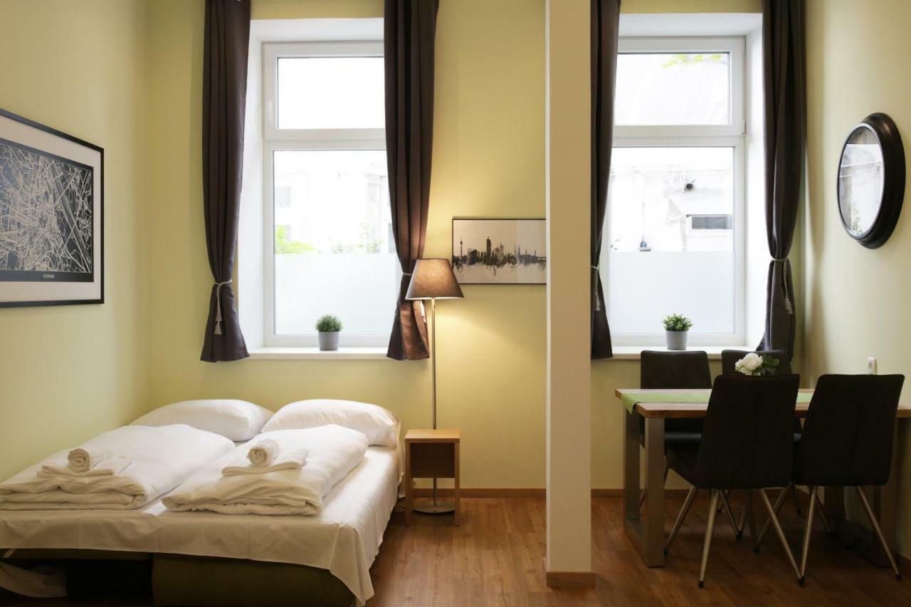 Vienna Gold Apartments - Contactless Check In ภายนอก รูปภาพ
