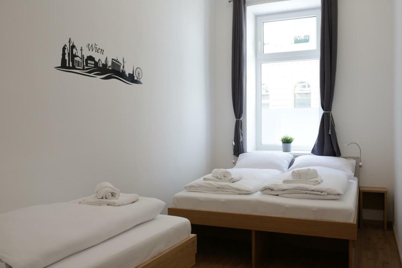 Vienna Gold Apartments - Contactless Check In ภายนอก รูปภาพ
