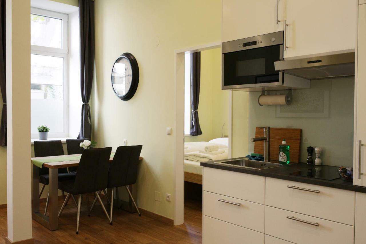 Vienna Gold Apartments - Contactless Check In ภายนอก รูปภาพ