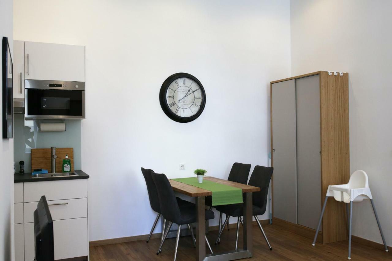 Vienna Gold Apartments - Contactless Check In ภายนอก รูปภาพ
